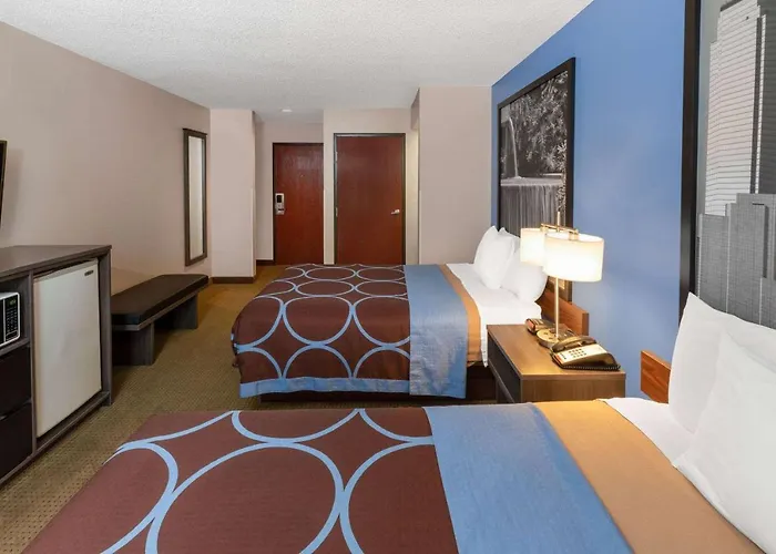 Super 8 By Wyndham Garland Rowlett East Dallas Area