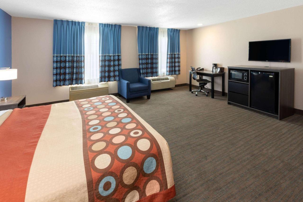 Super 8 By Wyndham Rowlett East Dallas Area Hotel Garland